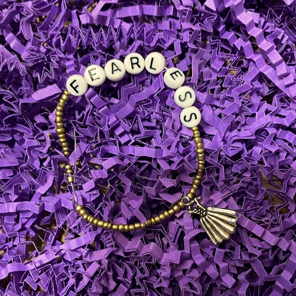 Fearless Taylor Swift inspired bracelets - Picture 3 of 4